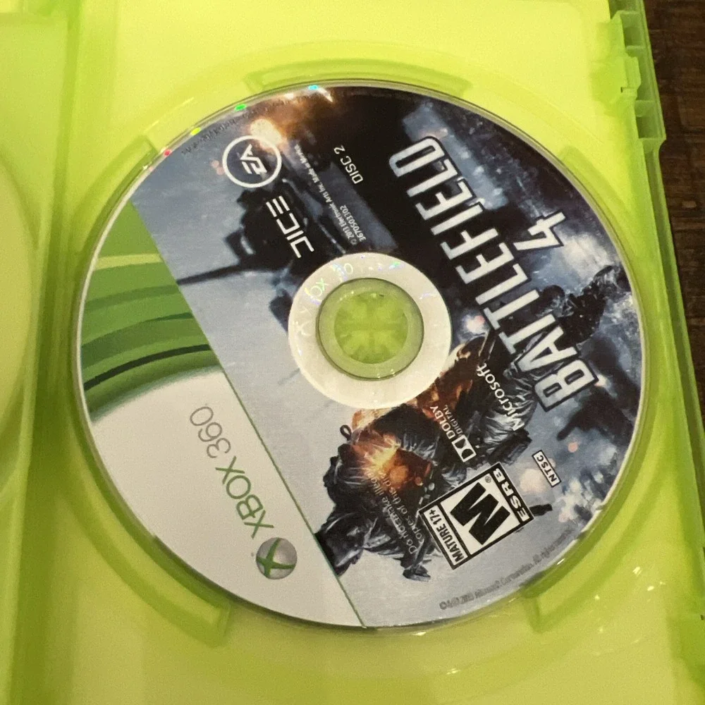 Battlefield 4 Game Microsoft Xbox 360 2013 Complete CIB 2 Disc